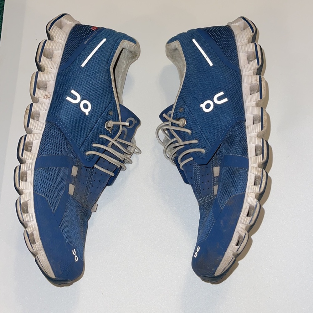 On Running Blue White Athletic Shoes - Picture 2 of 7